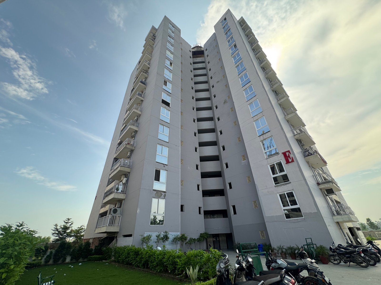 Hamilton Mayfair flat for rent Jalandhar